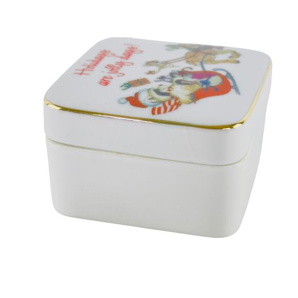 Enesco Holidays Are Jolly Days Trinket Box 1984 Porcelain A Christmas Keepsake - Picture 4 of 14